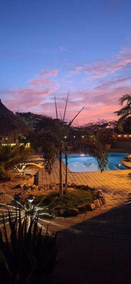 Aparthotel La Felicidad Aruba Oranjestad Exterior foto